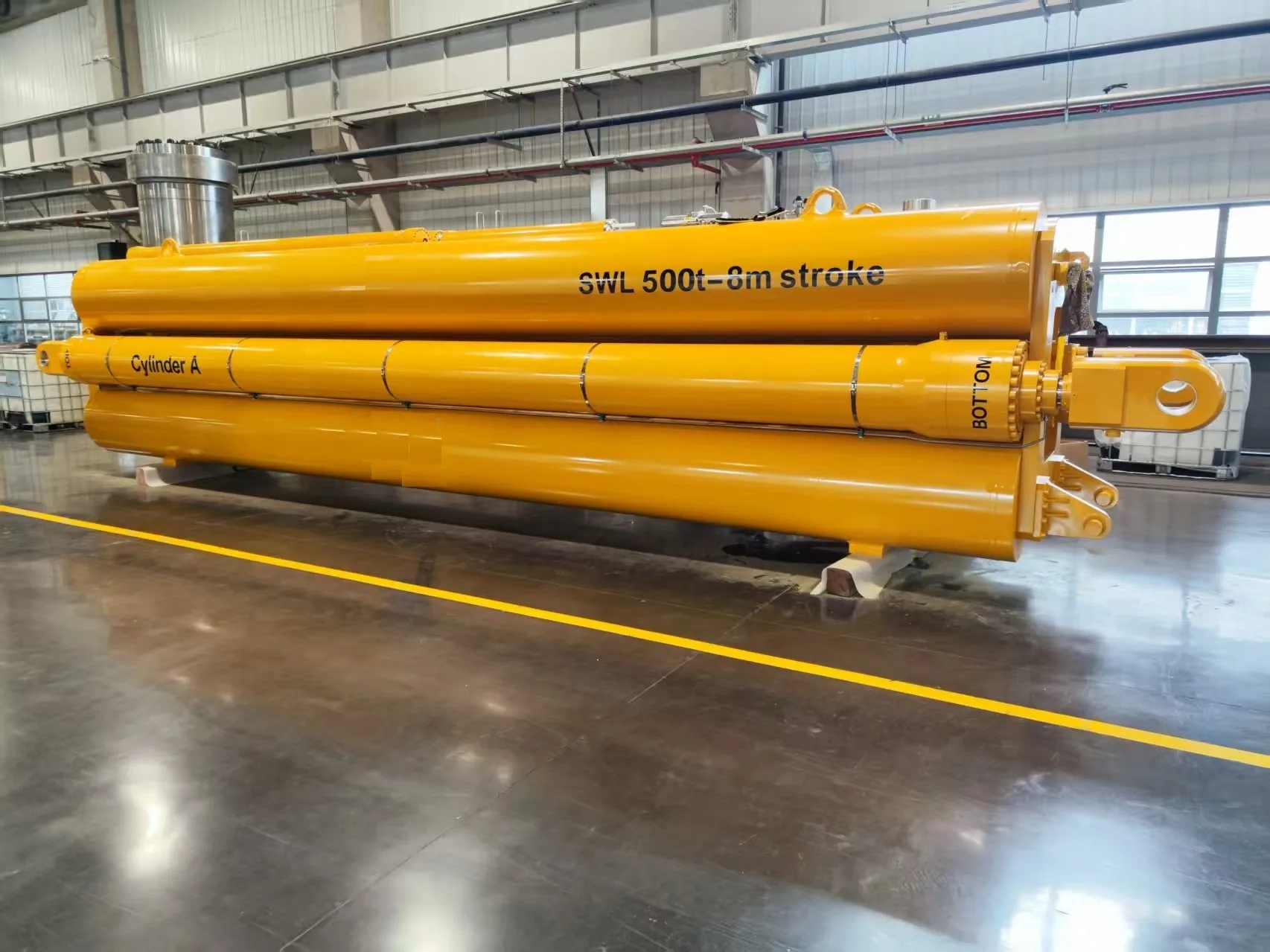 500 t / 8 m tensioner for oil drilling on the workshop floor, ready for delivery